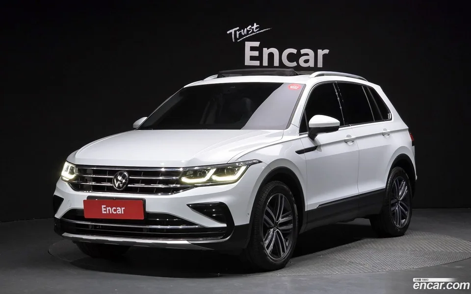 Volkswagen Tiguan 2.0 TDI 2023 — фото 1, купить с доставкой в Москву