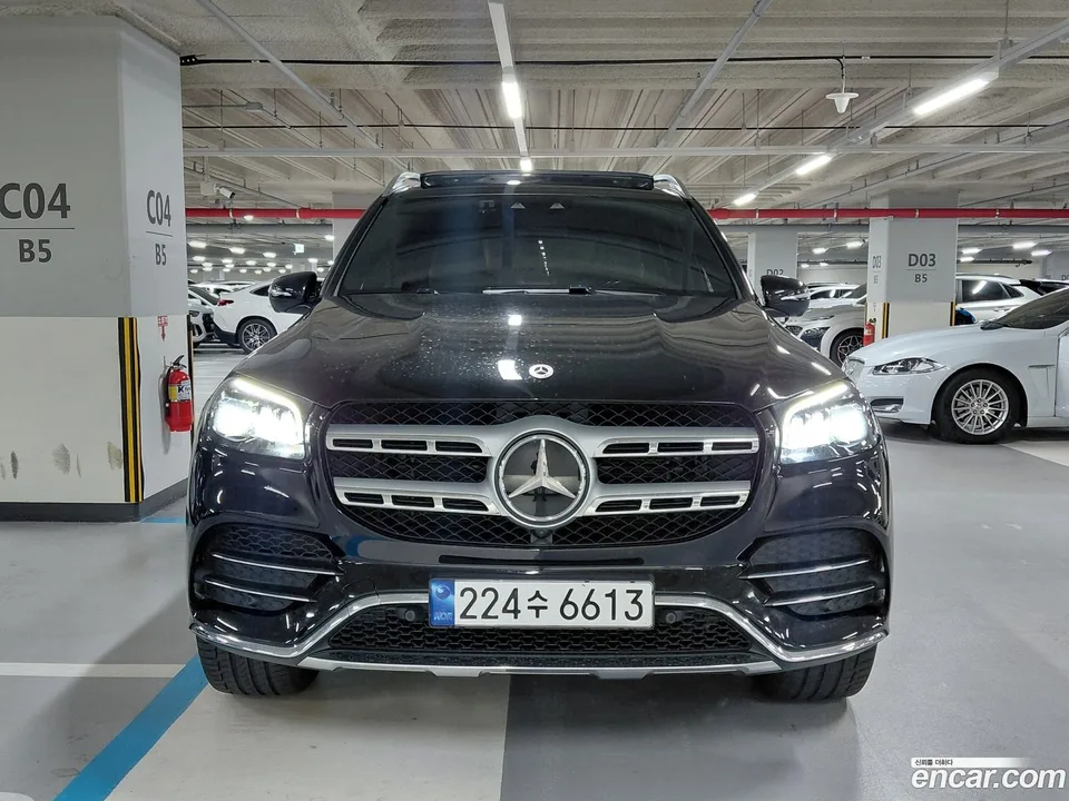 Mercedes-Benz GLS-Class GLS400d 4MATIC 2023 — миниатюра 3