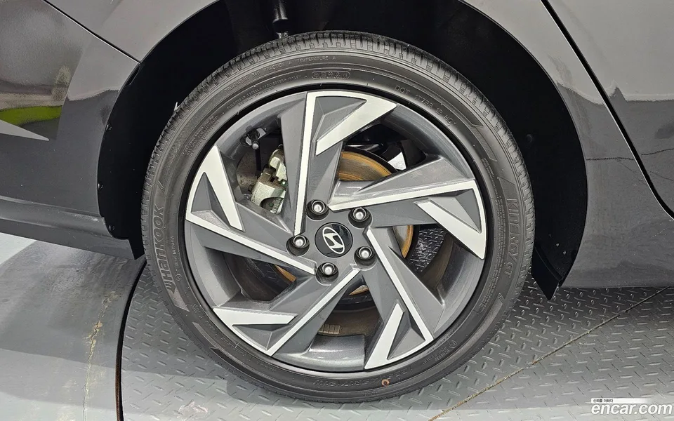 Hyundai Avante CN7 1.6 2023 — миниатюра 5