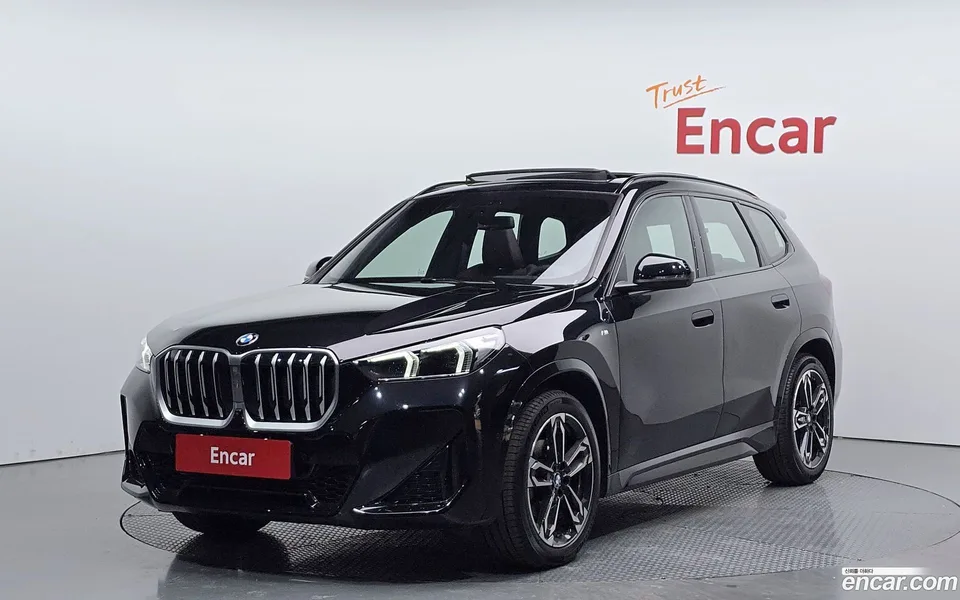 BMW X1 xDrive 20i M 2025 — фото 1, купить с доставкой в Москву