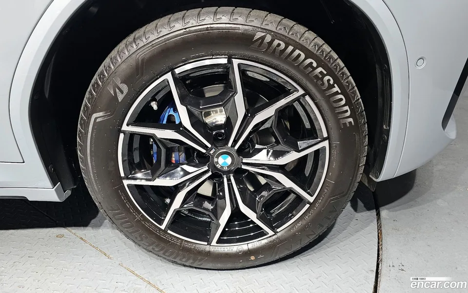 BMW X3 xDrive 20i M 2022 — миниатюра 2