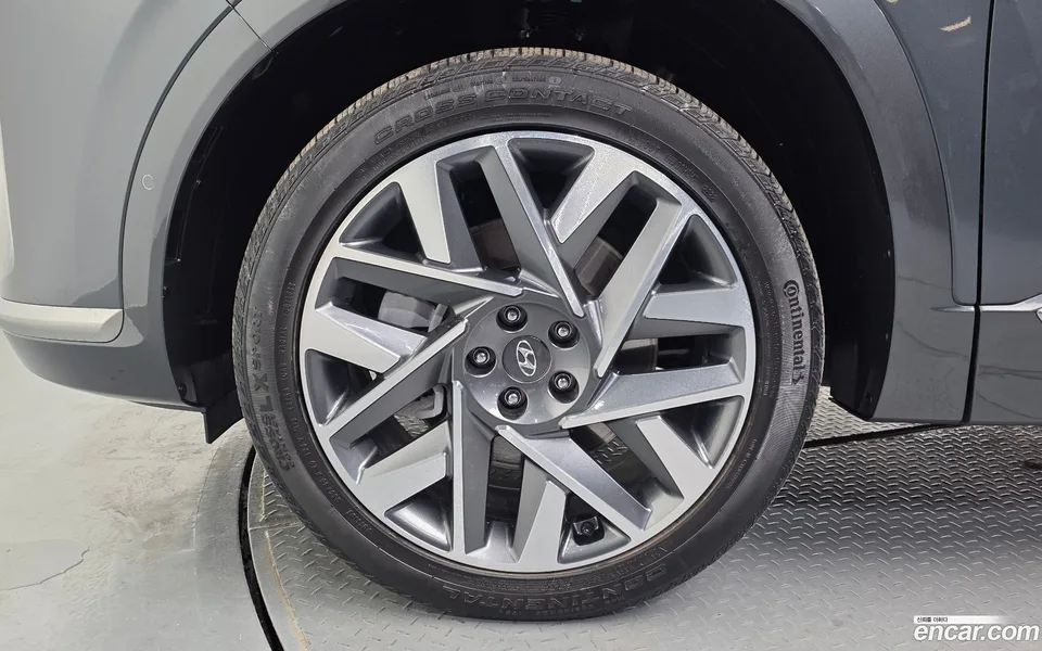 Hyundai SantaFe 2.5T 2WD 2023 — миниатюра 5