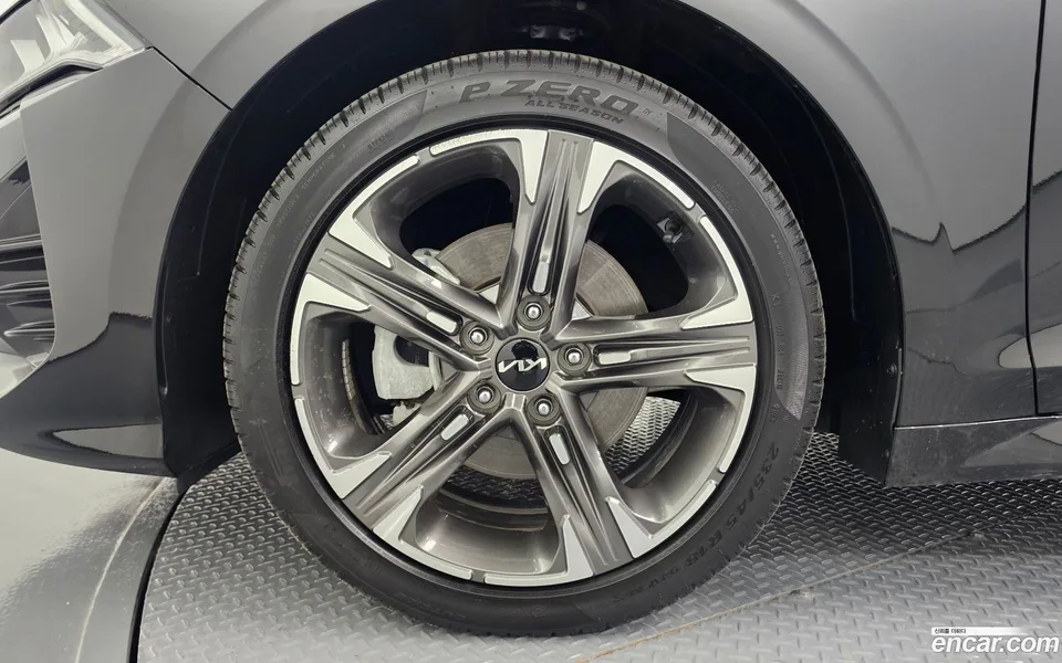Kia K5 2.0 2023 — миниатюра 2