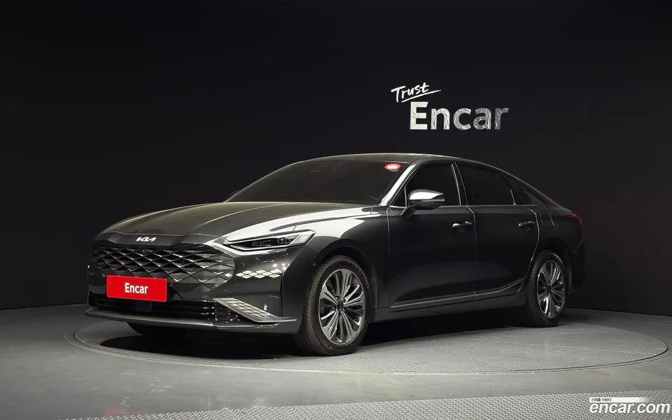 Kia K8 Hybrid 2023 — фото 1, купить с доставкой в Москву