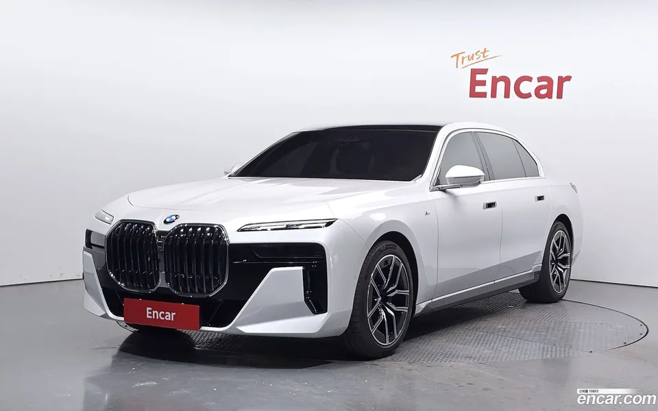 BMW 7 Series 740d xDrive M 2024 — фото 1, купить с доставкой в Москву