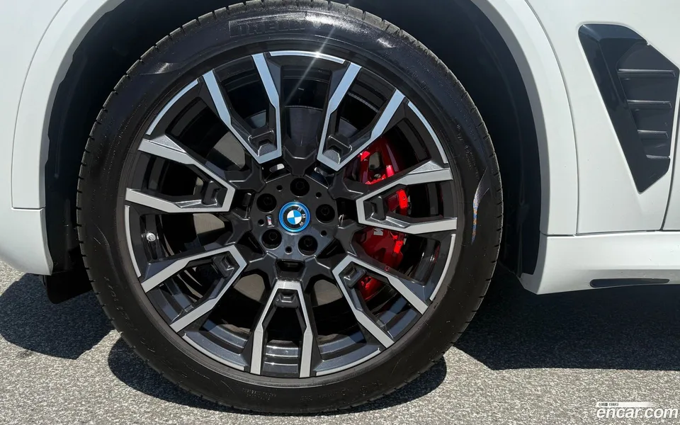 BMW X5 xDrive 50e M 2025 — миниатюра 5