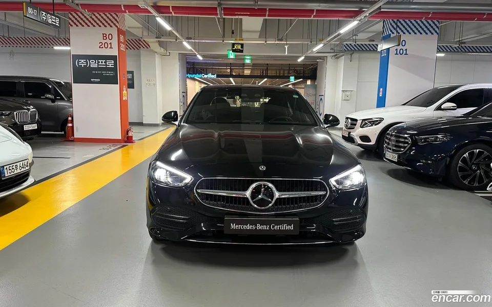 Mercedes-Benz C-Class C200 2025 — миниатюра 3