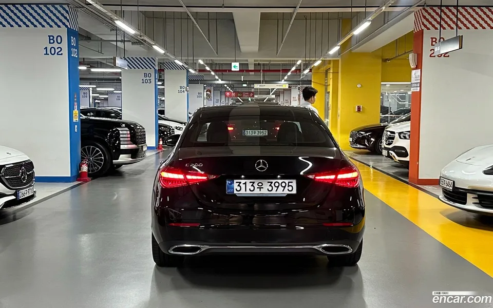 Mercedes-Benz C-Class C200 2025 — миниатюра 4