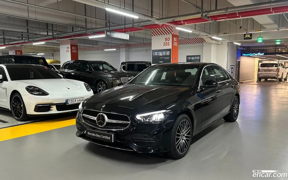 Mercedes-Benz C-Class C200 2025 — фото 1, купить с доставкой в Москву