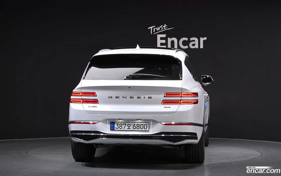 Genesis GV80 2.5T AWD 2025 — thumbnail 4