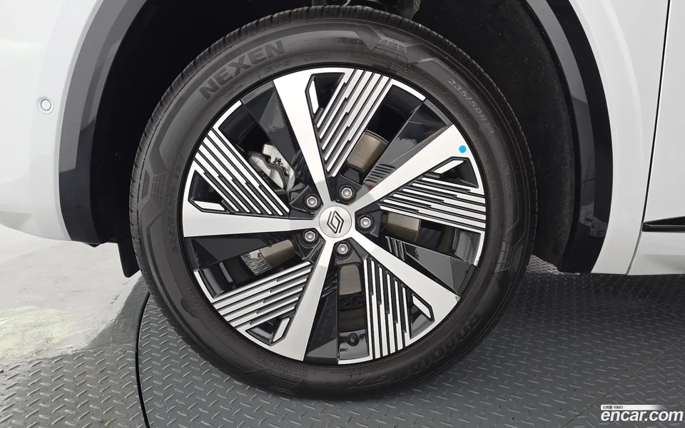 Renault Samsung Grand Koleos 1.5 E-TECH 2WD 2025 — миниатюра 2