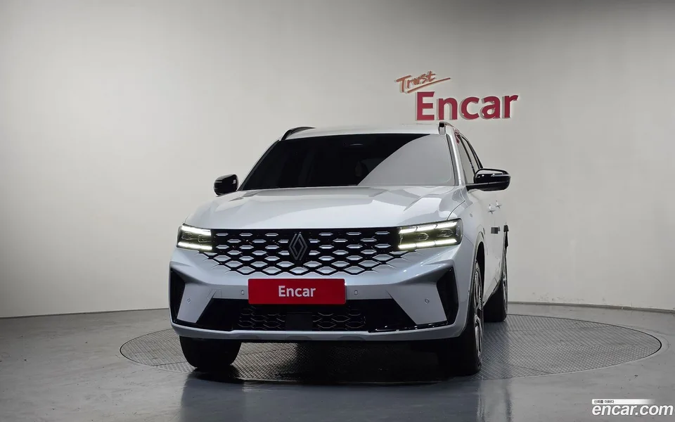 Renault Samsung Grand Koleos 1.5 E-TECH 2WD 2025 — миниатюра 3