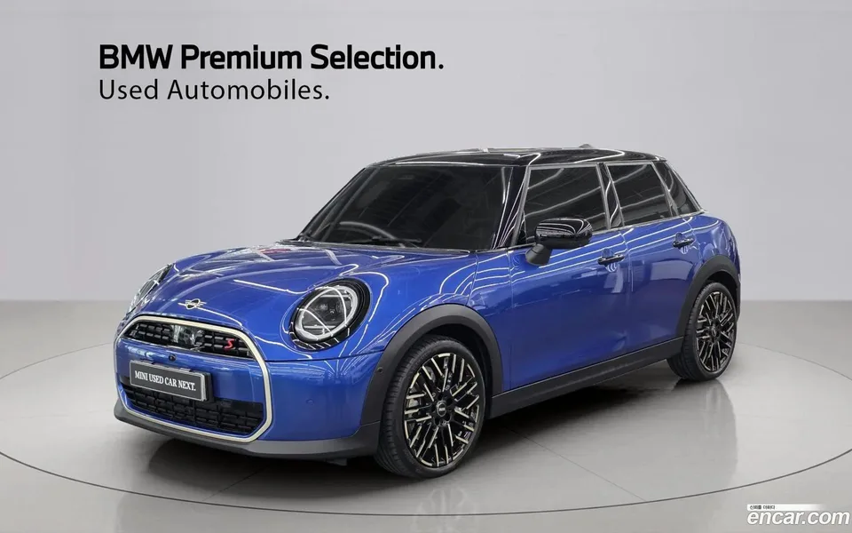 MINI Cooper S 5 2025 — фото 1, купить с доставкой в Москву