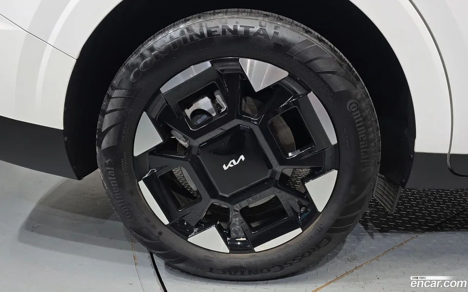 Kia Carnival HEV 9 2024 — миниатюра 2