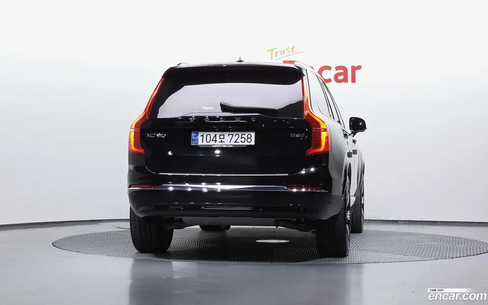 Volvo XC90 B6 2024 — миниатюра 4