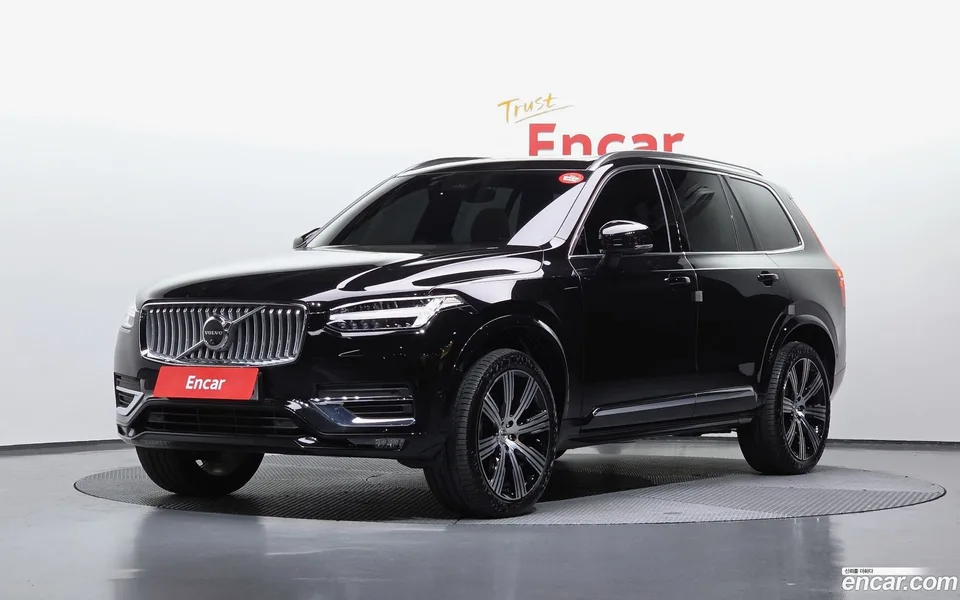 Volvo XC90 B6 2024 — фото 1, купить с доставкой в Москву