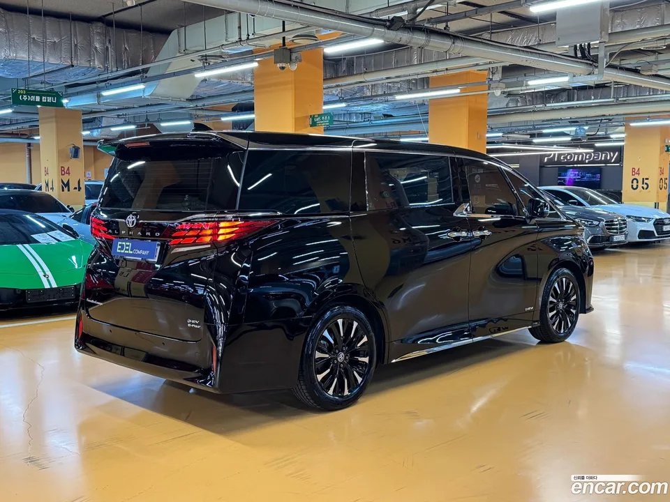 Toyota Alphard 2.5 HEV AWD 2024 — миниатюра 4