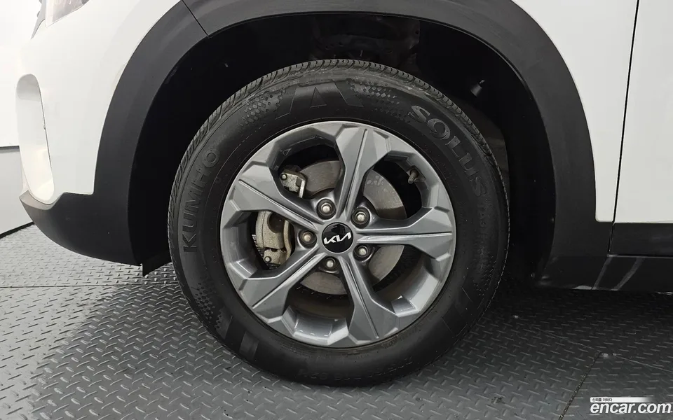 Kia Seltos 2.0 2WD 2023 — миниатюра 5