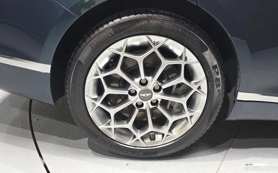 Genesis G80 2.5 AWD 2023 — миниатюра 2