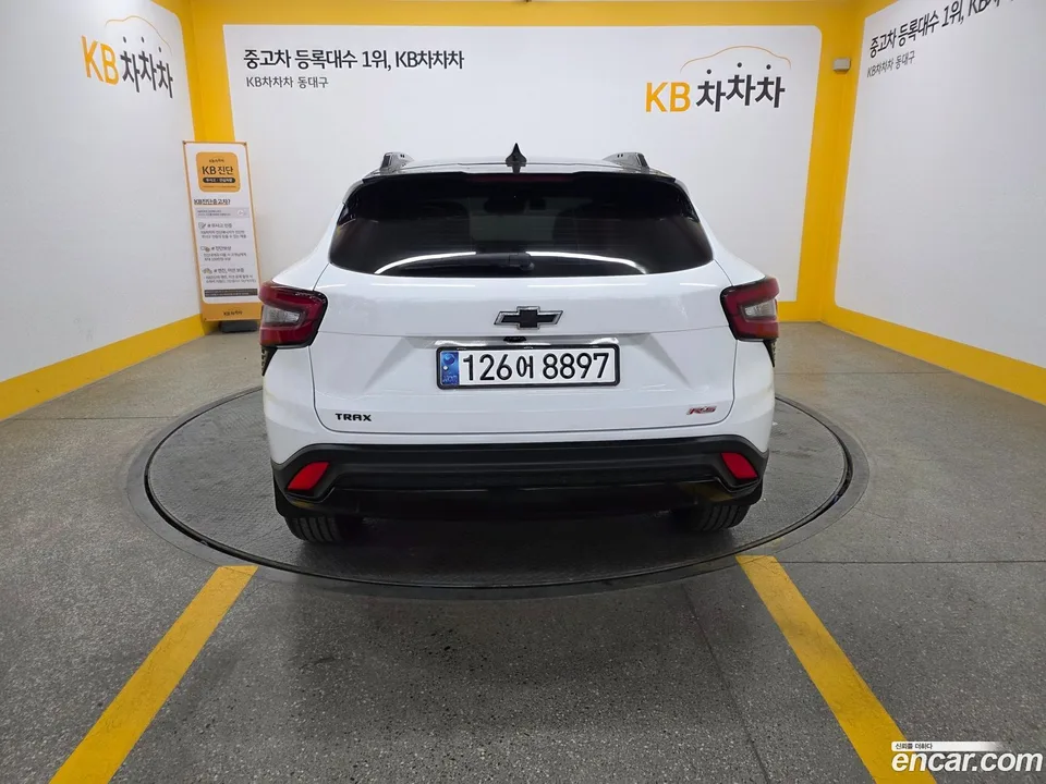 Chevrolet Trax Crossover 1.2 RS 2023 — миниатюра 4