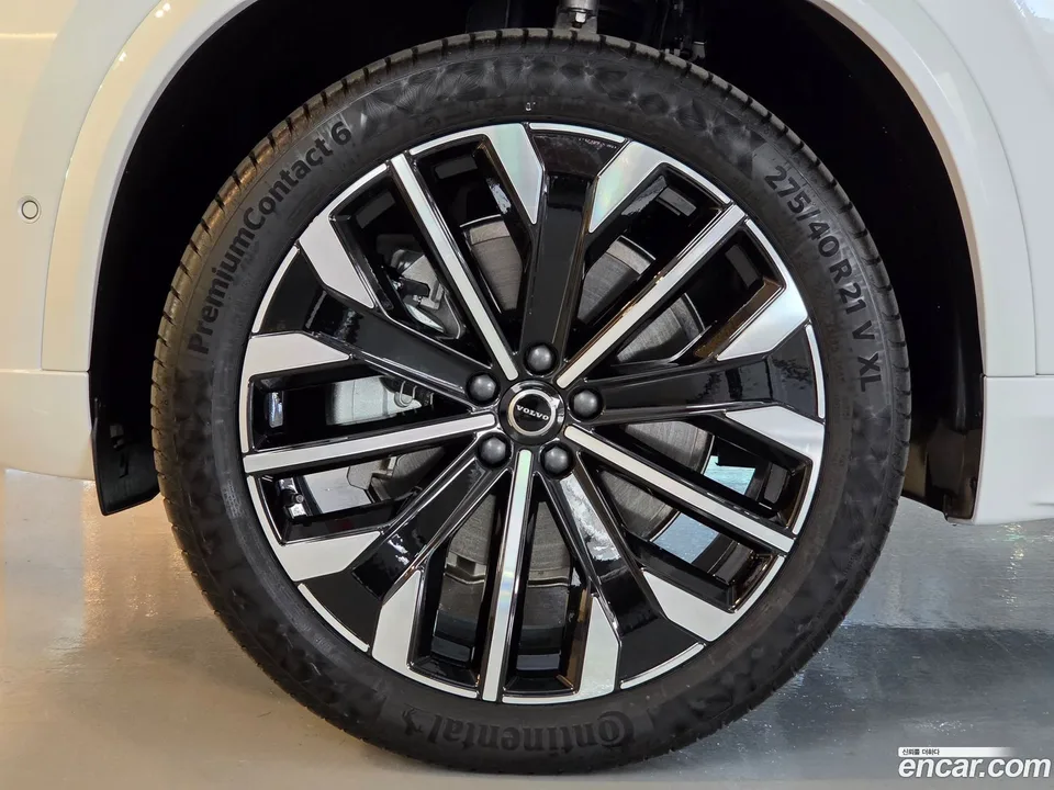Volvo XC90 B6 2026 — миниатюра 5