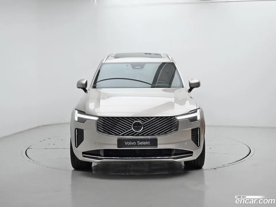 Volvo XC90 B6 2026 — миниатюра 3