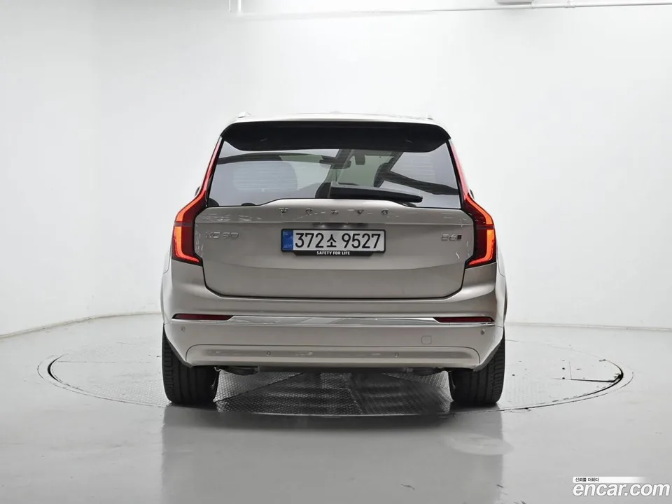 Volvo XC90 B6 2026 — миниатюра 4