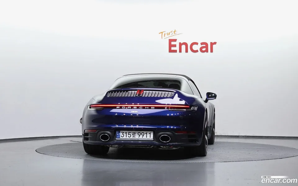 Porsche 911 (992) 4 2024 — миниатюра 4