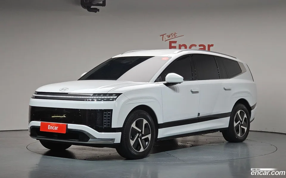 Hyundai Ioniq 9 2WD 2025 — фото 1, купить с доставкой в Москву