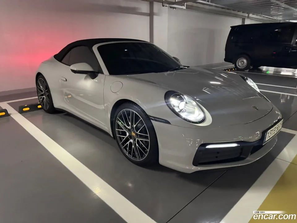 Porsche 911 (992) 4 2024 — миниатюра 2