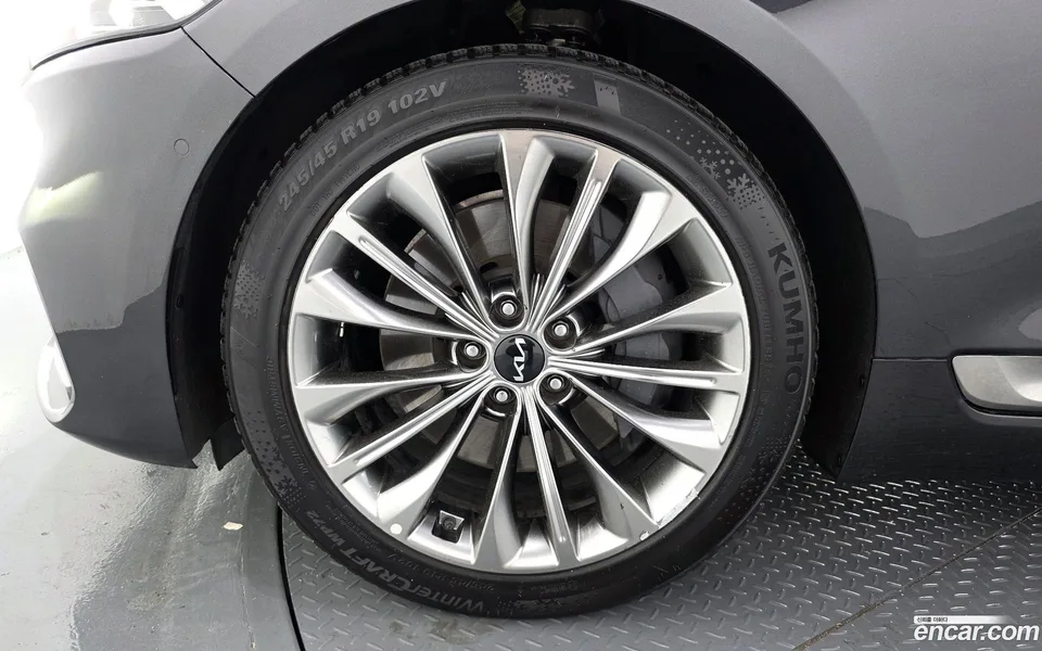 Kia K9 3.8 GDI AWD 2023 — миниатюра 5