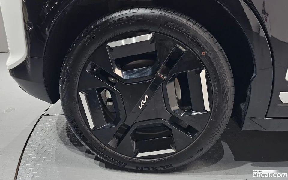 Kia EV3 2WD 2024 — миниатюра 2