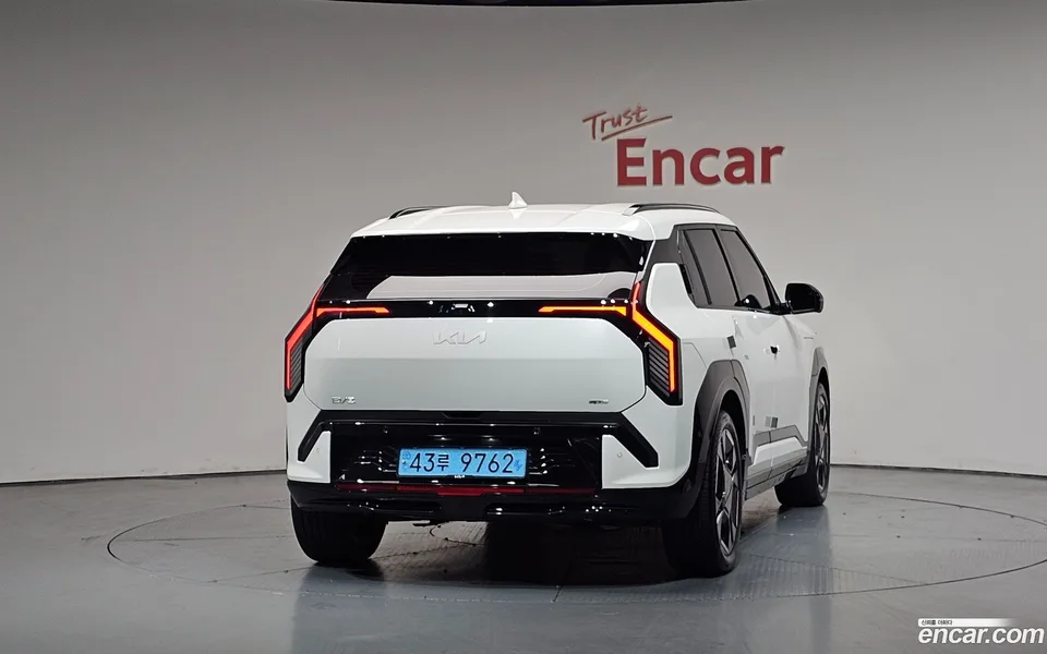 Kia EV3 2WD 2024 — миниатюра 4