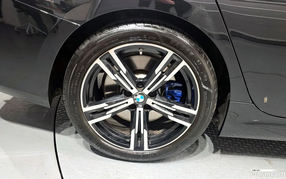 BMW 3 Series 320d M 2023 — миниатюра 2