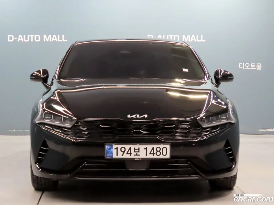 Kia K5 Hybrid 2023 — миниатюра 3