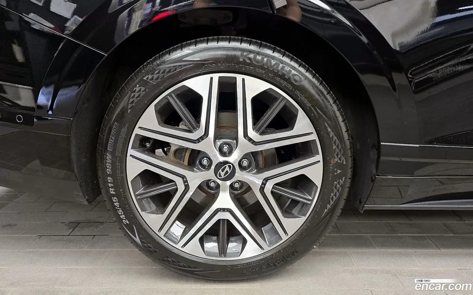 Hyundai Grandeur Hybrid 2024 — миниатюра 2