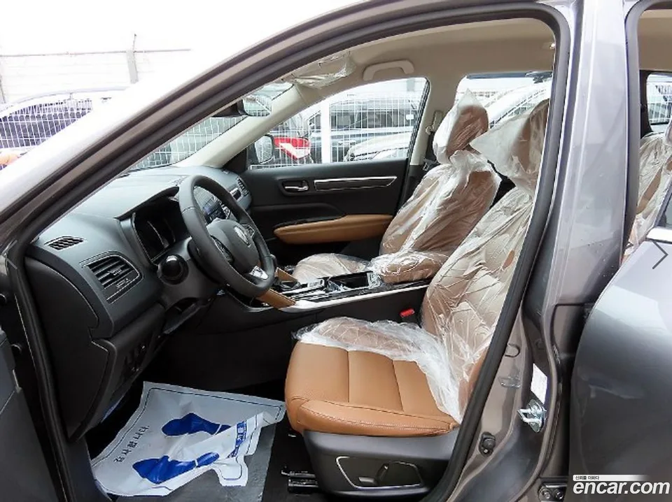 Renault Samsung QM6 2.0 GDe RE 2WD 2026 — миниатюра 5