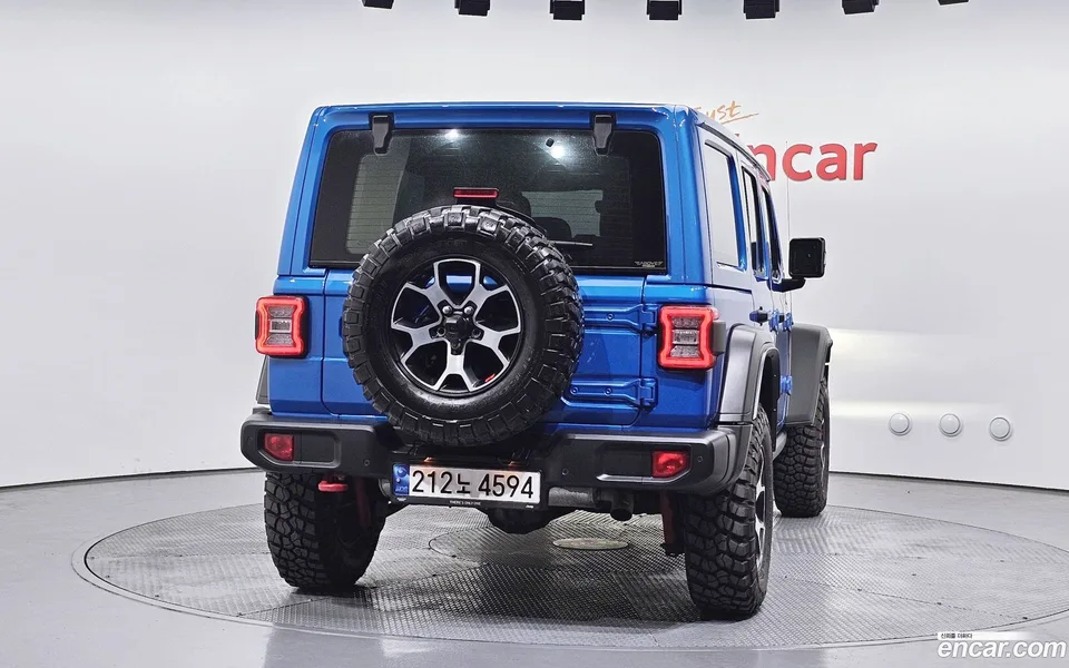Jeep Wrangler 2.0 4 2023 — миниатюра 4