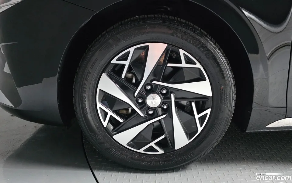 Hyundai Grandeur IG Hybrid 2022 — миниатюра 5