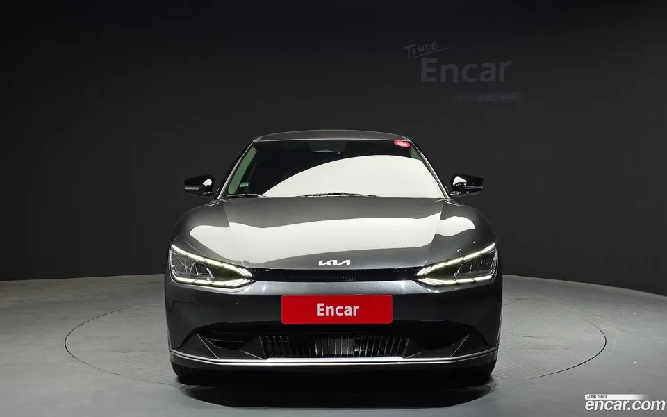 Kia EV6 4WD 2022 — миниатюра 3
