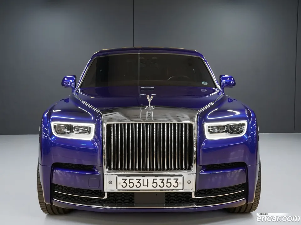 Rolls-Royce Phantom 6.7 EWB V12 2022 — миниатюра 5