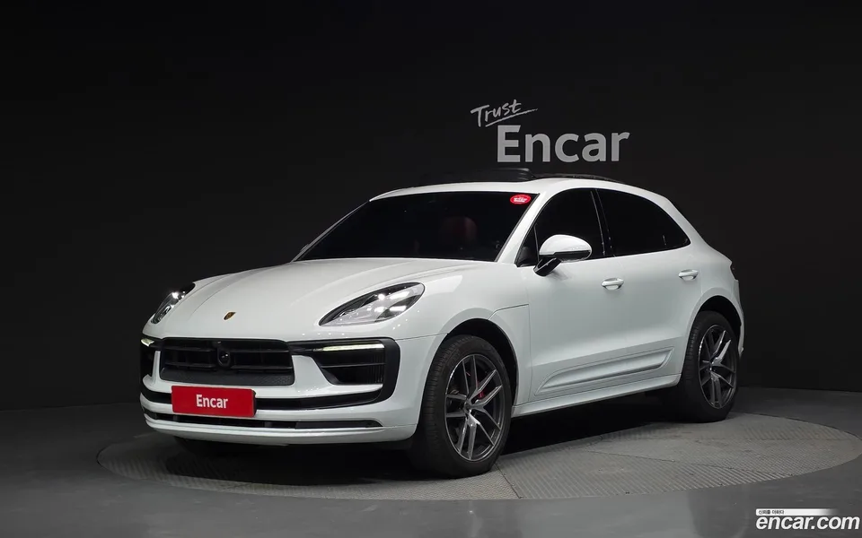 Porsche Macan 2.9 S 2023 — фото 1, купить с доставкой в Москву
