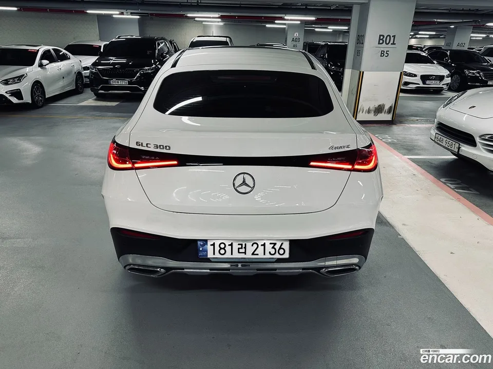 Mercedes-Benz GLC-Class GLC300 4MATIC 2024 — миниатюра 5