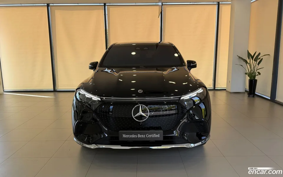 Mercedes-Benz EQS SUV EQS450 4MATIC 2025 — миниатюра 3