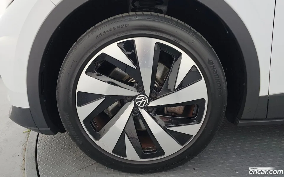 Volkswagen ID.4 2023 — миниатюра 2