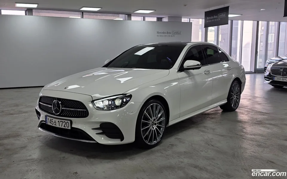 Mercedes-Benz E-Class E350 4MATIC AMG Line 2022 — photo 1, buy with delivery to Moscow