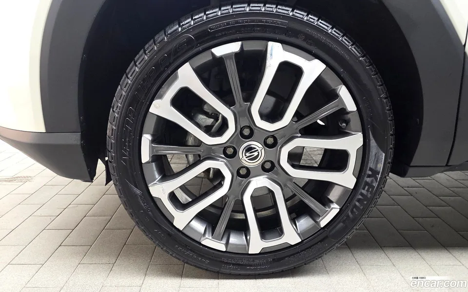 KG Mobility Torres 1.5 2WD 2022 — миниатюра 5
