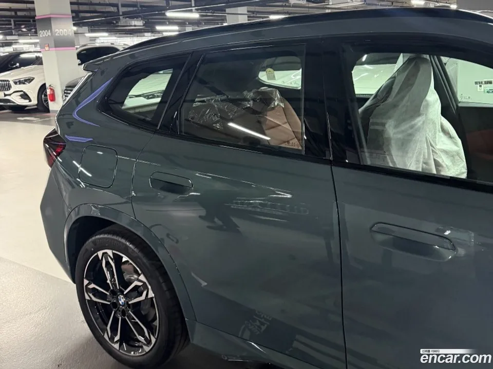 BMW X1 xDrive 20i M 2026 — миниатюра 5