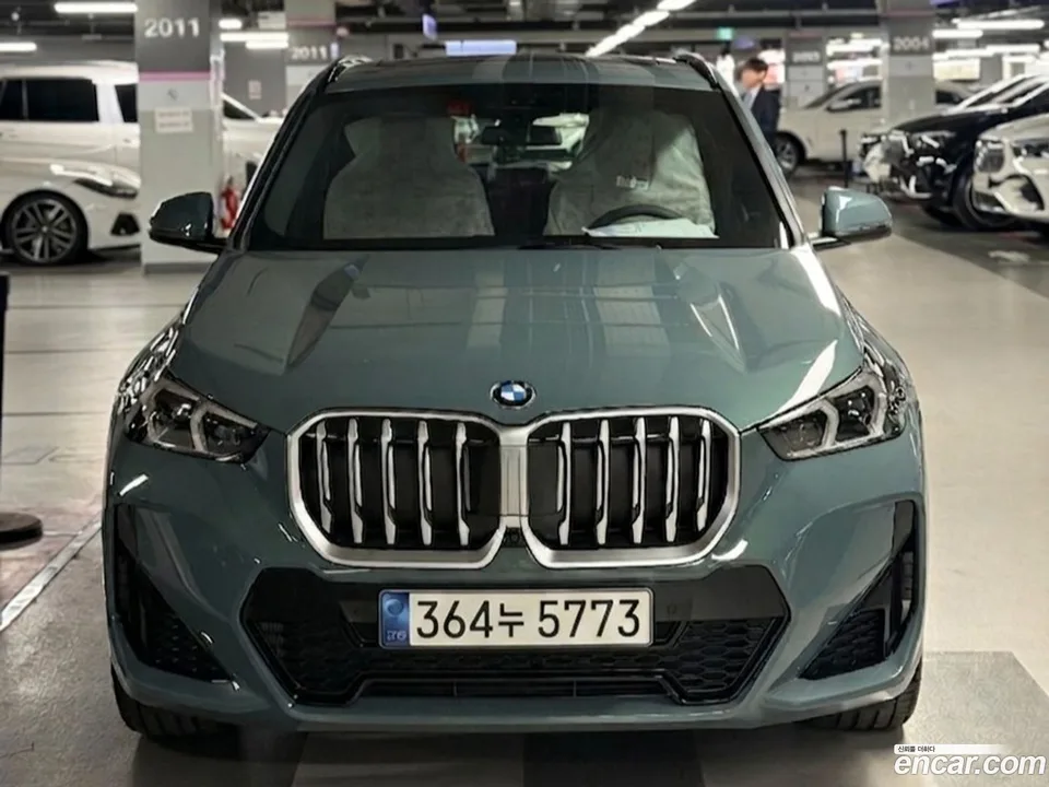 BMW X1 xDrive 20i M 2026 — фото 1, купить с доставкой в Москву