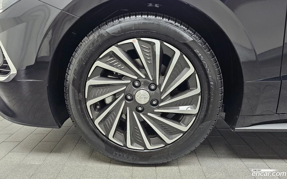 Hyundai Sonata Hybrid 2023 — миниатюра 2